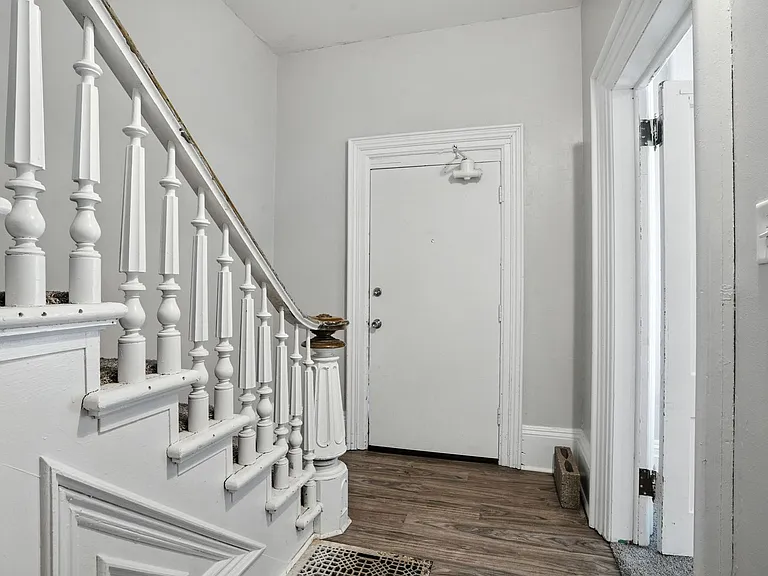 325 Kirkwood Blvd — Photo 5