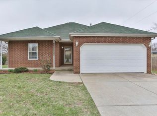 1166 W Olive Ct, Nixa, MO 65714