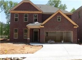 518 Garden View Ct, Lawrenceville, GA 30045