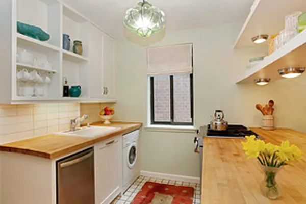 Rented by Corcoran | media 17