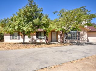 32931 Puma Ln, Squaw Valley, CA 93675