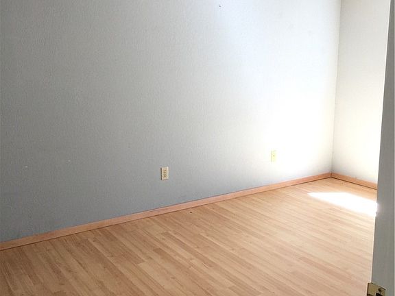 2nd image of 4018 176th St SW