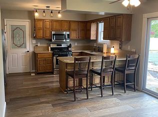 446 Willow Rd, Manteno, IL 60950