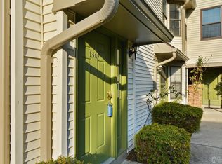 1307 Harbor Club Dr, Parlin, NJ 08859