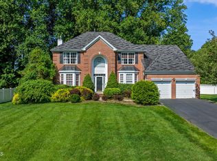 12 Hastings Ct, Jackson, NJ 08527