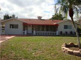 14200 SW 23rd St, Davie, FL 33325
