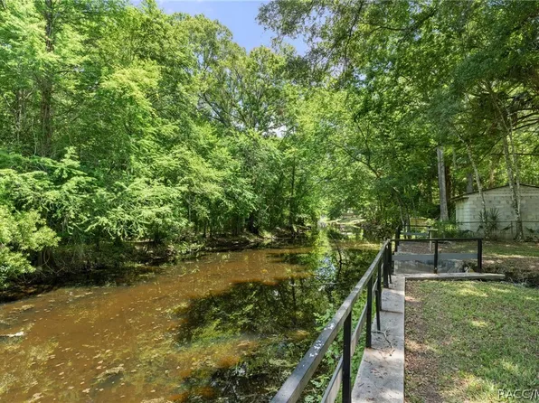 353 N Robin Hood Rd, Inverness, FL 34450