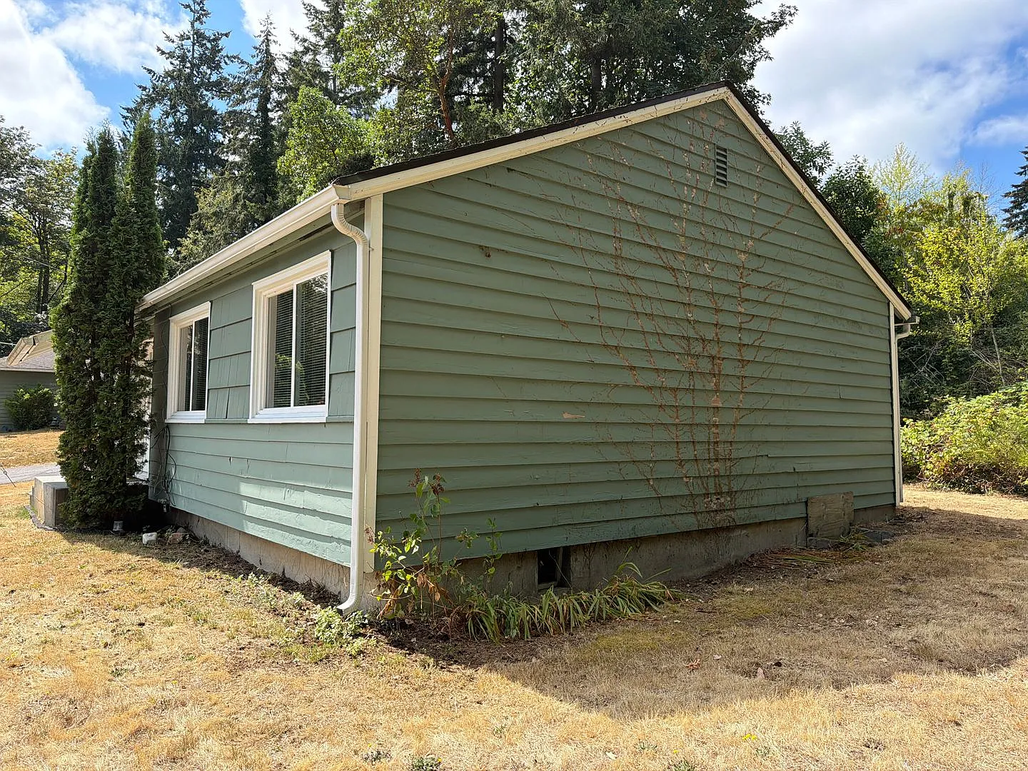 Charming 3-Bedroom Cottage Near Downtown Gig Harbor — Photo 4
