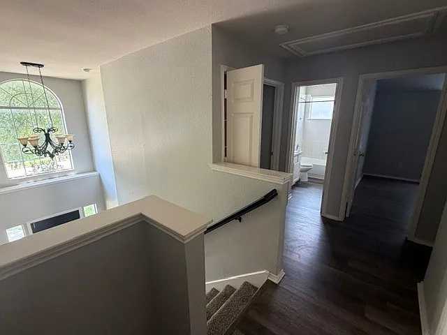 1109 Providence Dr — Photo 6