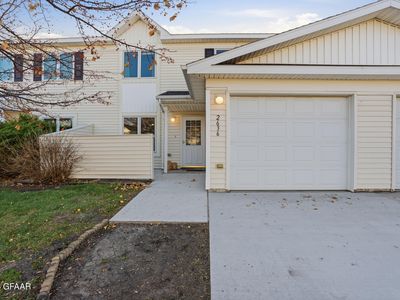 2636 S 38th St, Grand Forks, ND, 58201