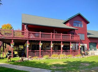 11 Laura Dr, Morrisonville, NY 12962