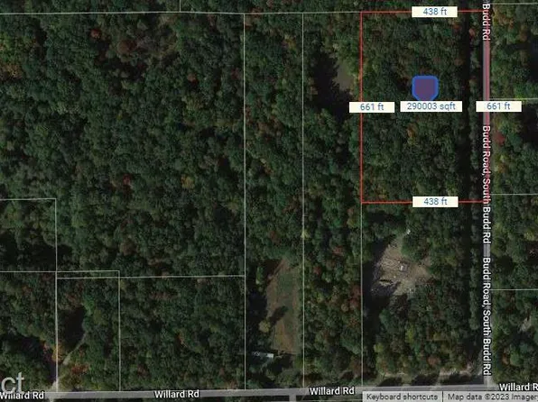 13850 Budd Rd, Burt, MI 48417