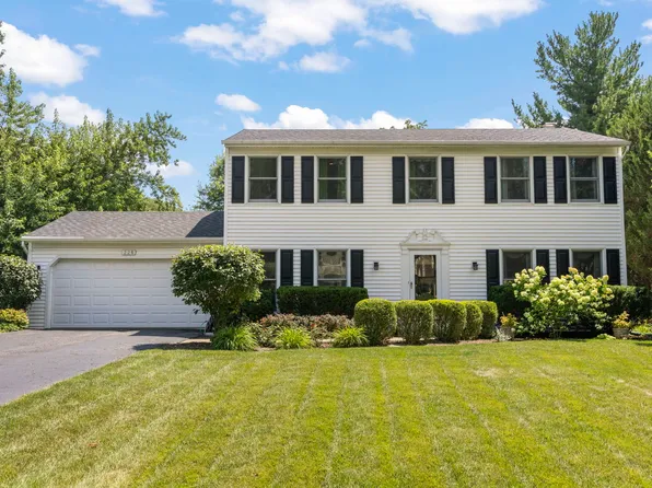 228 Winslow Ct, Naperville, IL 60565