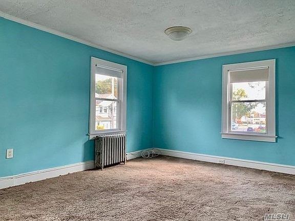 4th image of 74 Fulton Ave