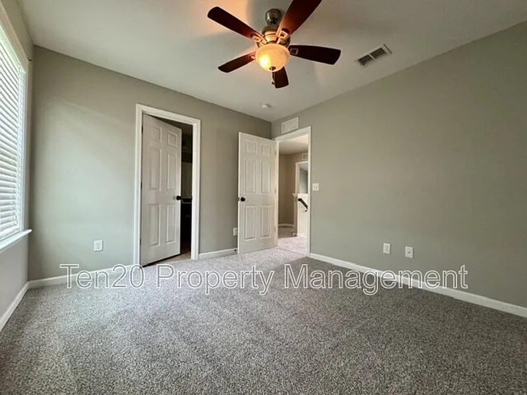 9708 Yellow Pine Rd — Photo 18