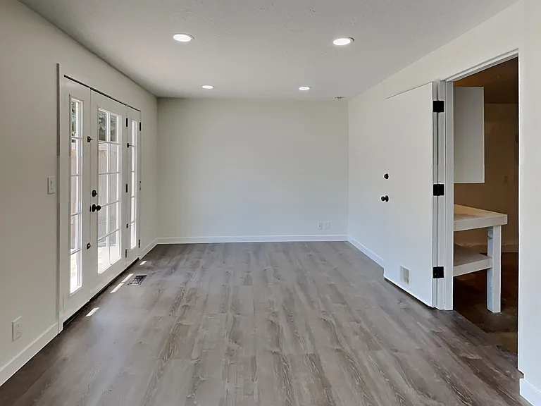 20710 SW Jay St — Photo 14
