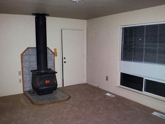 2nd image of 1415 Boyer Ave