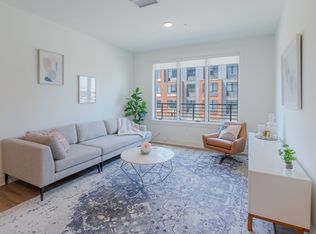 101 E 24th St #1185, Bayonne, NJ 07002