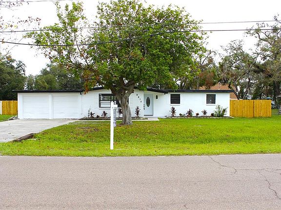 3rd image of 8816 Ashman Rd