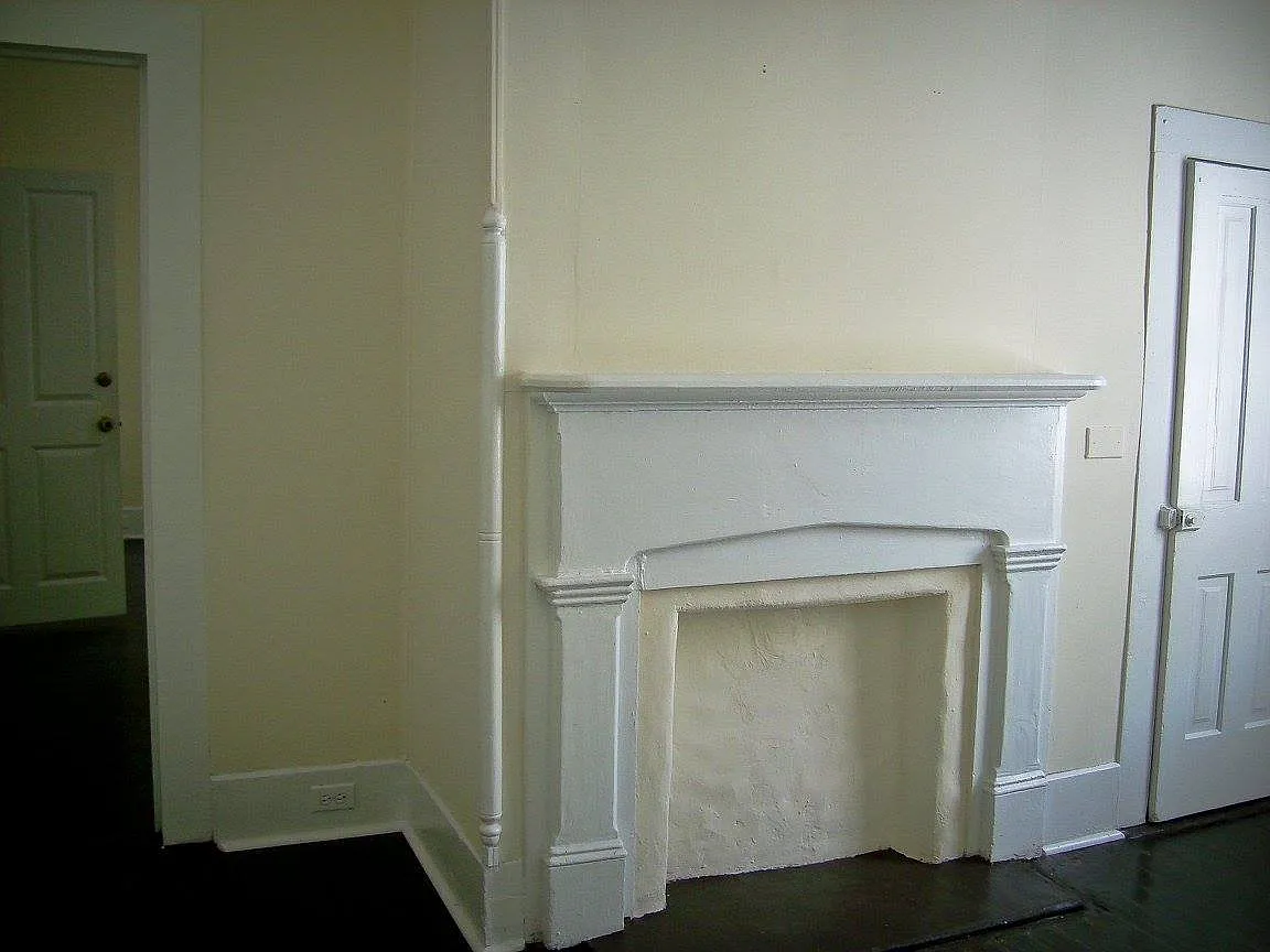 1917 Union St — Photo 1