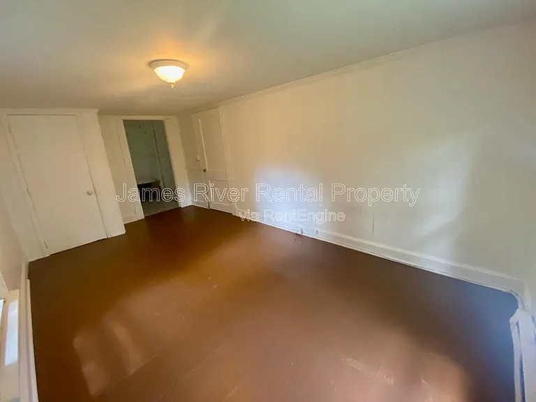 710 Grady St #B — Photo 8