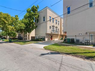 1510 Birdsall St, Houston, TX 77007