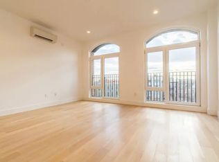 16 Charles Pl #4L, Brooklyn, NY 11221