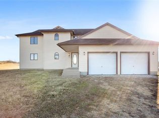 16499 Parallel Rd, Basehor, KS 66007