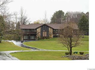 6489 Boston State Rd, Hamburg, NY 14075