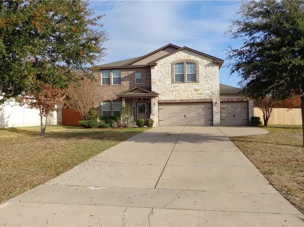 6728 Cold Water Dr, Woodway, TX 76712