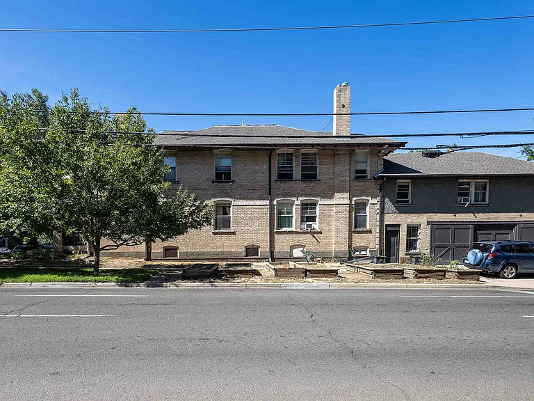 1400 N Detroit St — Photo 16
