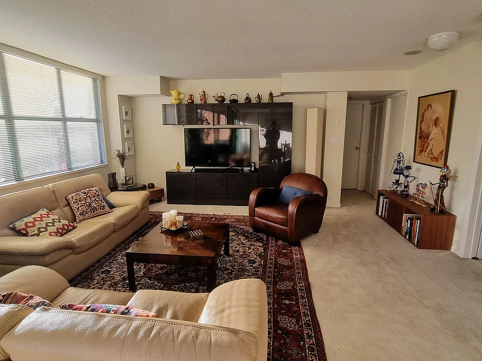 518 W 14th Ave #511