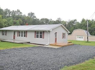 23889 Point Lookout Rd, Leonardtown, MD 20650