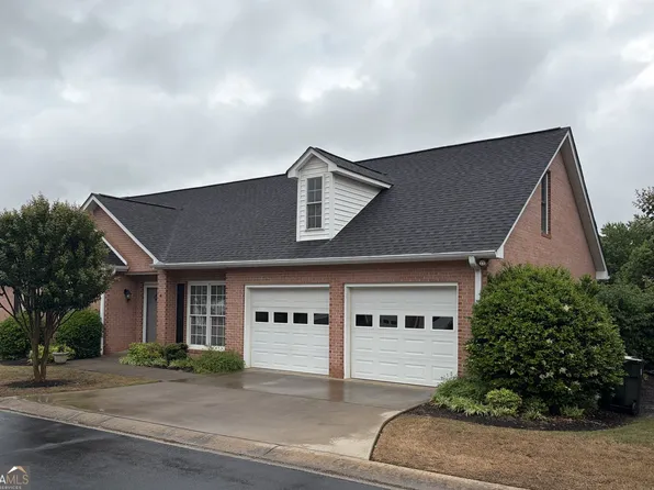 41 Somerset Ct, Hartwell, GA 30643