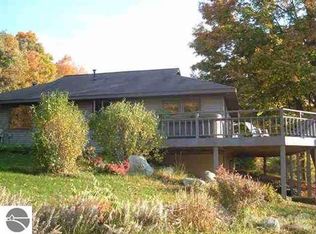 3250 Kelly Dr, Bellaire, MI 49615