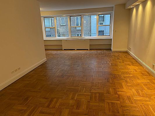 1st image of 155 E 34th St APT 3S