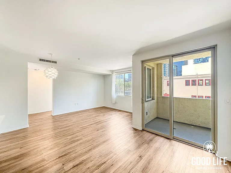 1601 India St #217 — Photo 7