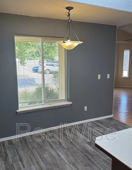 1951 SW Betty Ln — Photo 12