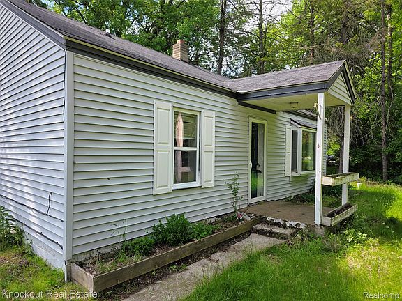 4th image of 4482 Kirk Rd