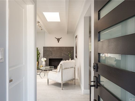 2nd image of 7622 Bluebell Ave