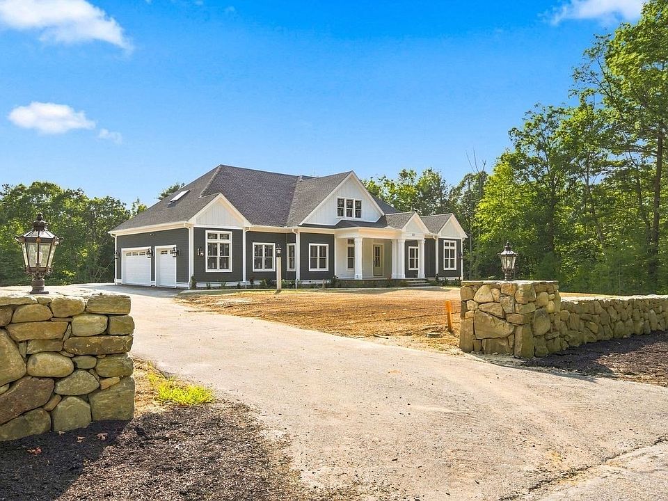1st image of 307 SE Main St Lot 9