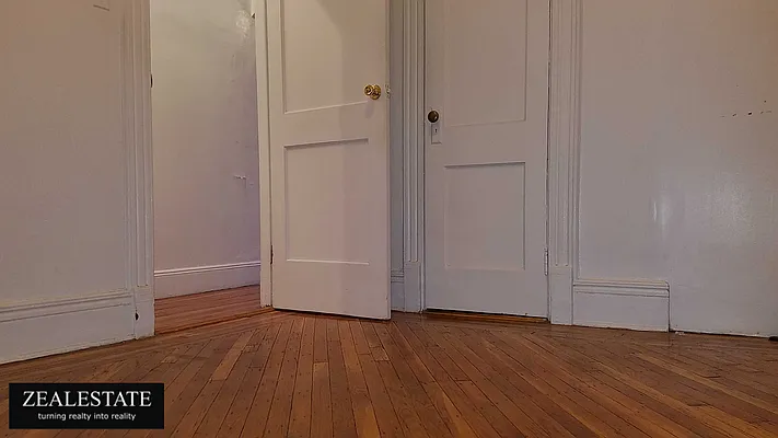 Rented by ZealEstate Group Inc | media 34