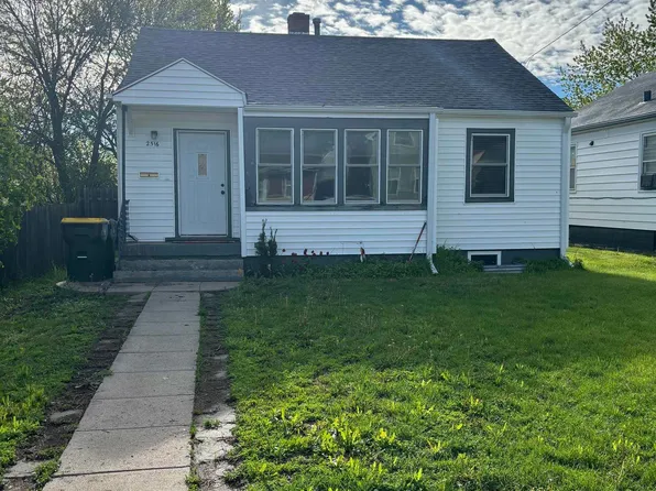 2516 George St, Sioux City, IA 51103