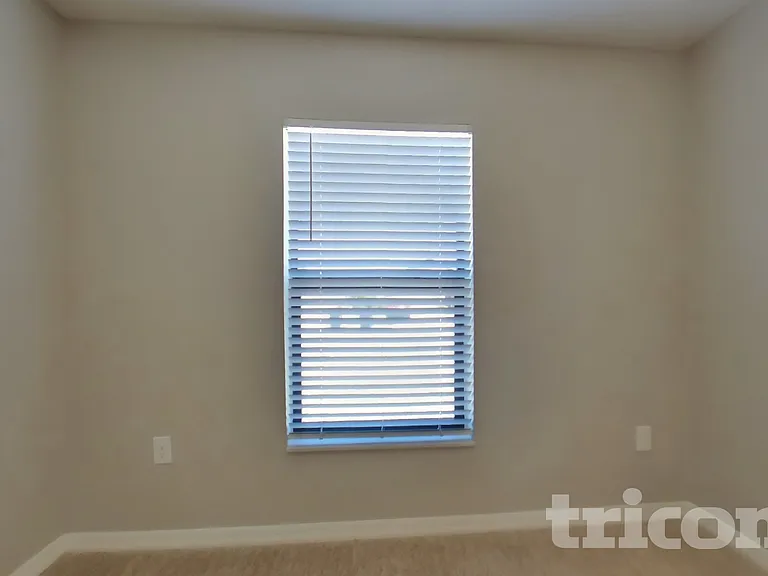 1744 Chatham Green Cir — Photo 10
