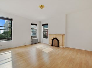 251 E 45th St APT 3, New York, NY 10017