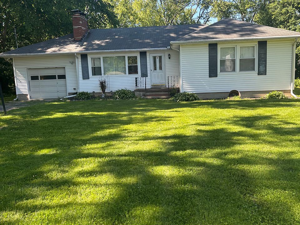 1st image of 36860 Bauerdale Ave