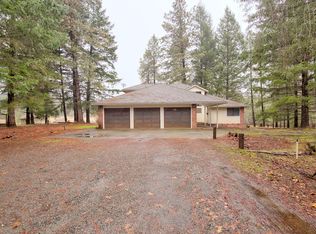363 Shan Creek Rd, Grants Pass, OR 97527