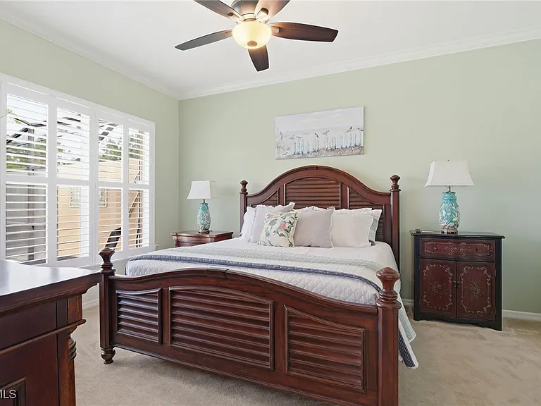 11041 Iron Horse Way — Photo 17