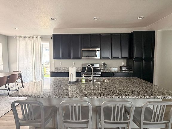 5th image of 17247 Parkside Dr N