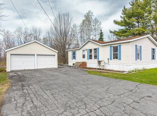 43 Main Street, Corinth, ME 04427